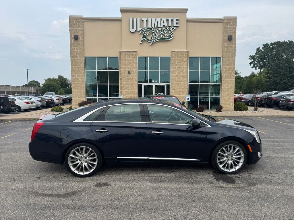 2013 CADILLAC XTS