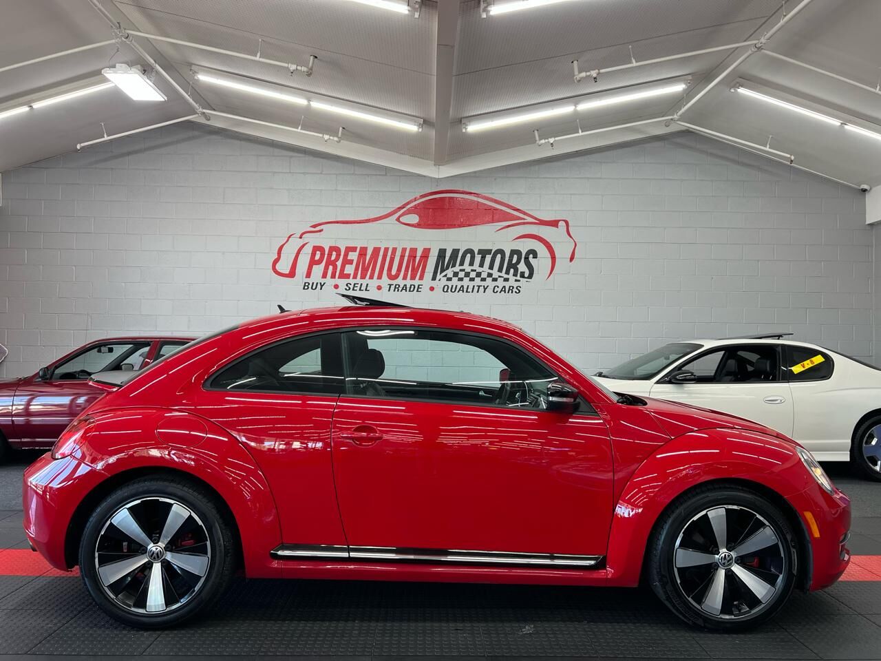 2012 VOLKSWAGEN Beetle