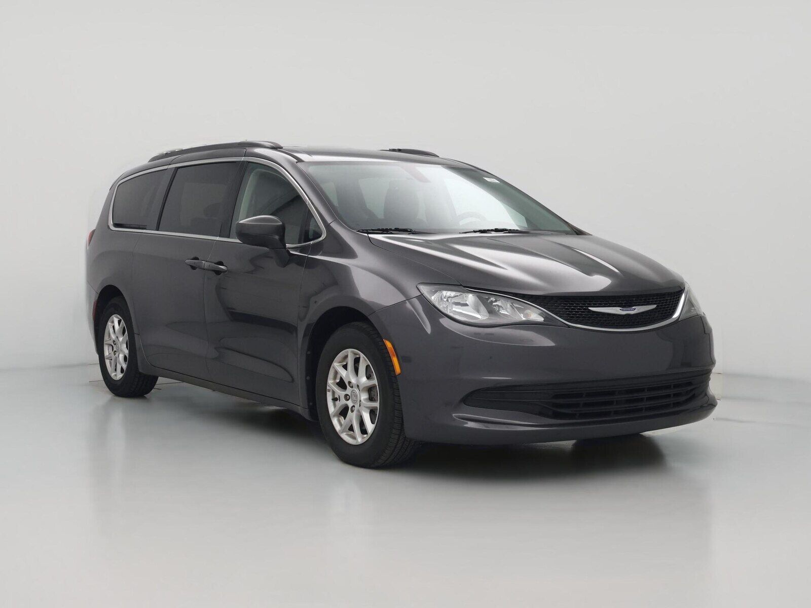 2020 CHRYSLER Voyager