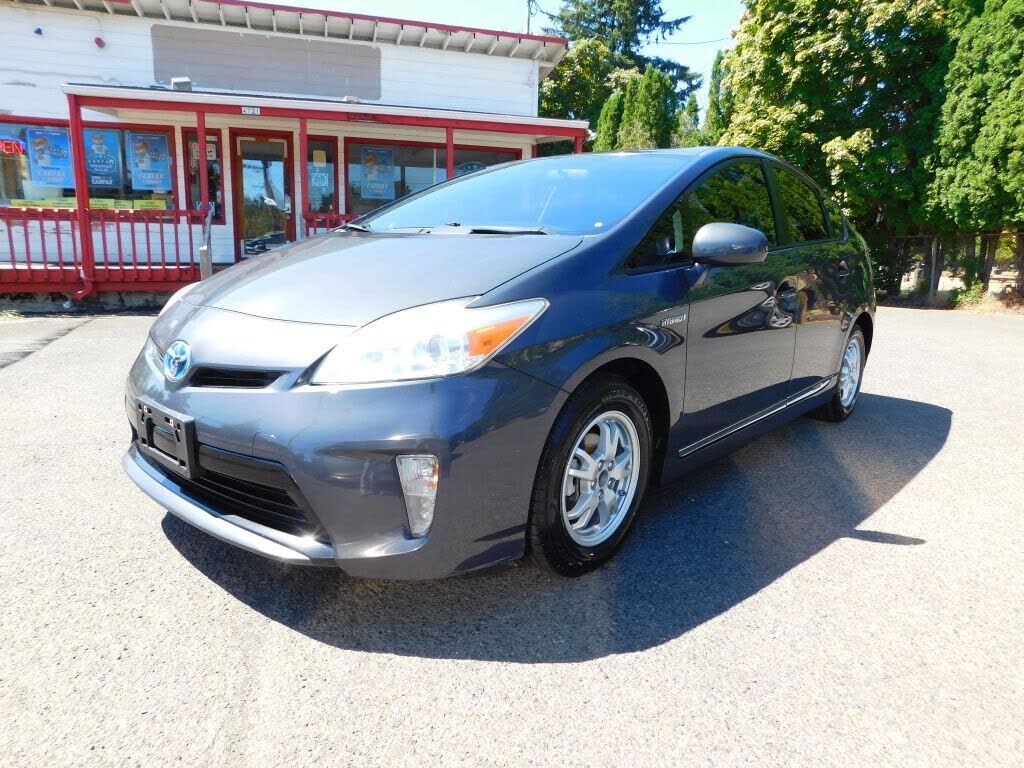 2013 TOYOTA PRIUS