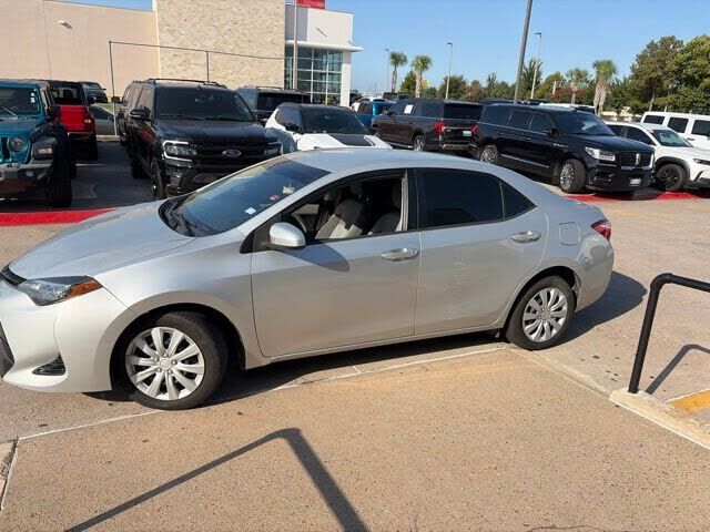 2018 TOYOTA Corolla