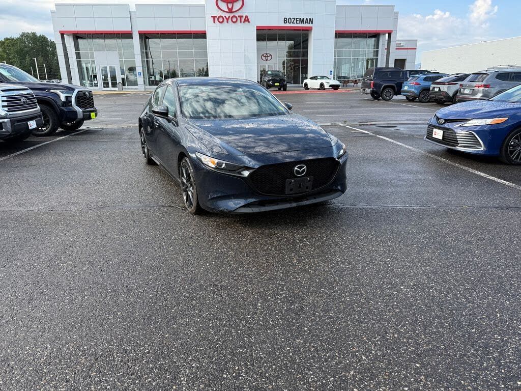2025 MAZDA Mazda3