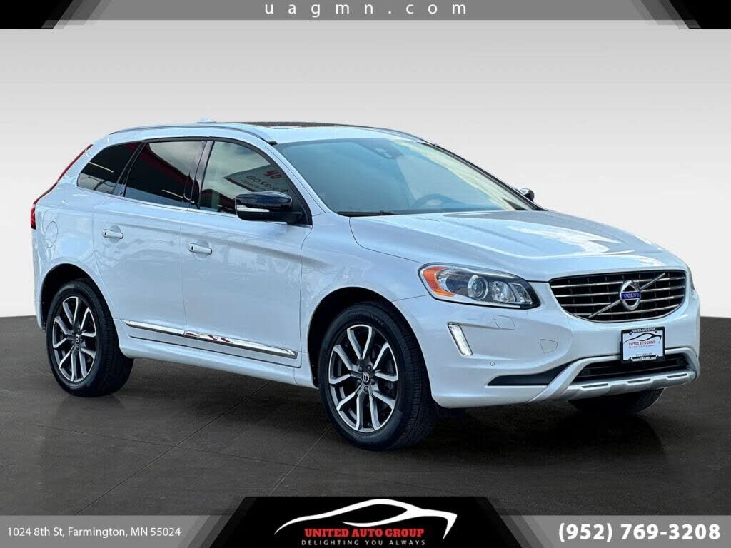 2017 VOLVO XC60