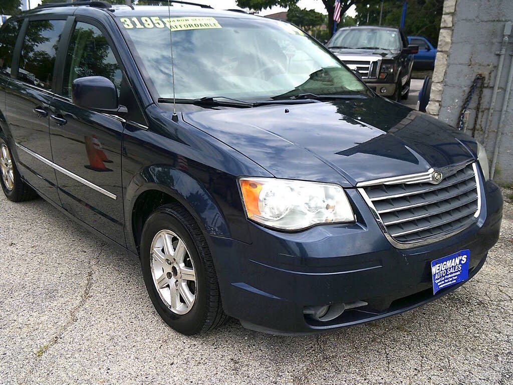 2009 CHRYSLER Town and Country