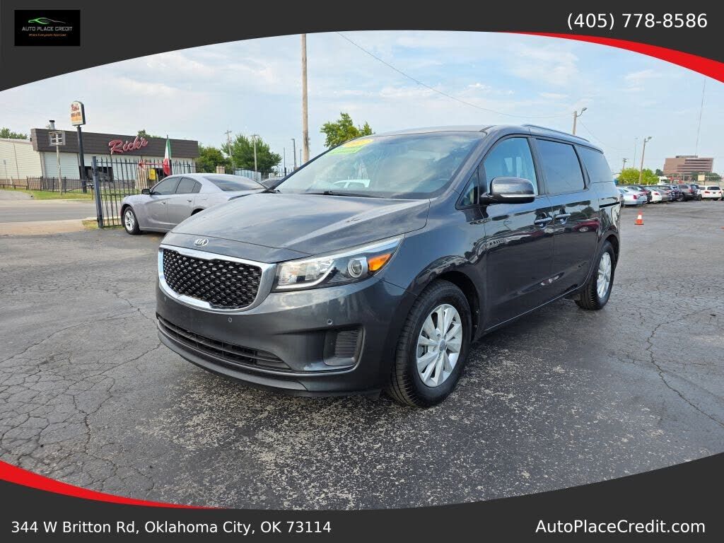 2017 KIA Sedona