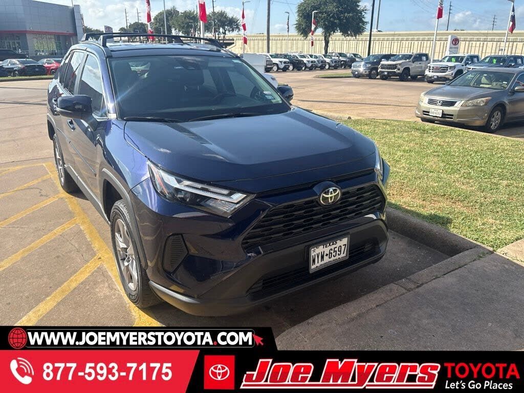 2025 TOYOTA RAV4