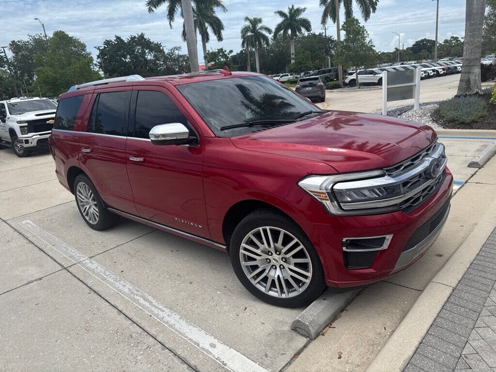 2022 FORD Expedition