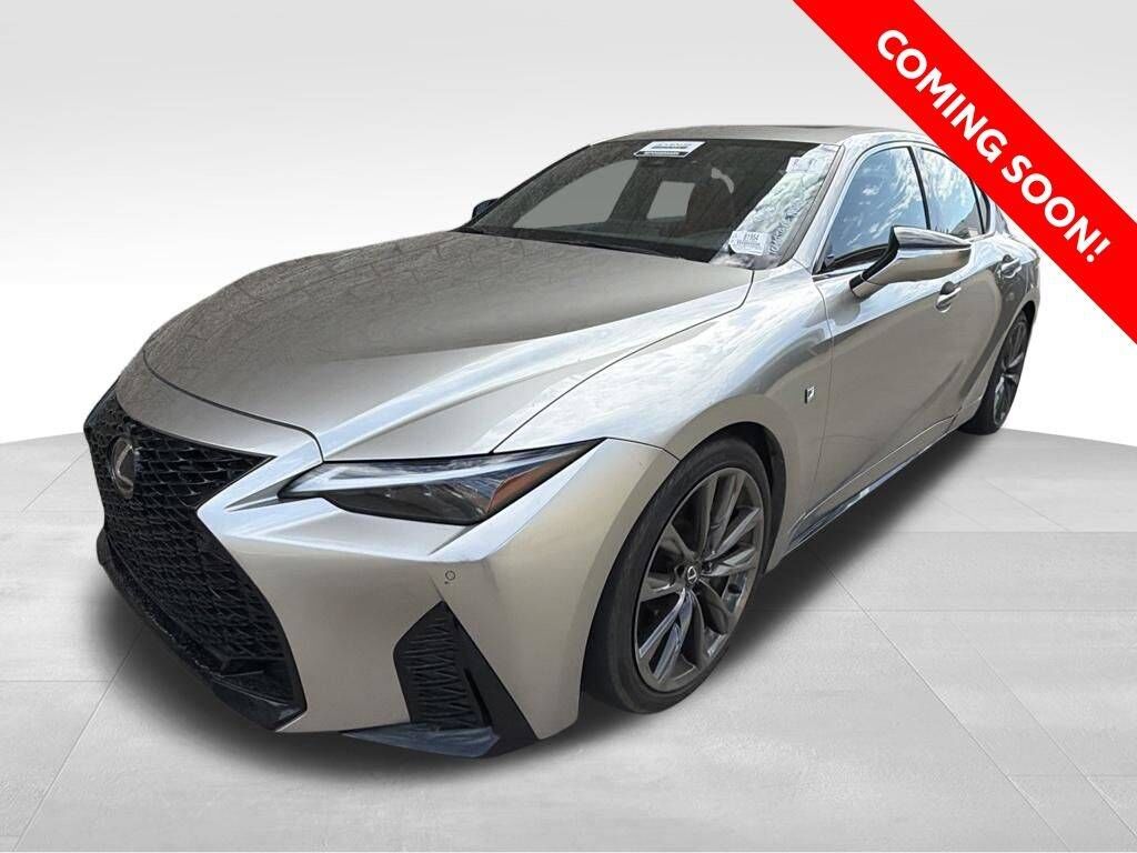 2023 LEXUS IS