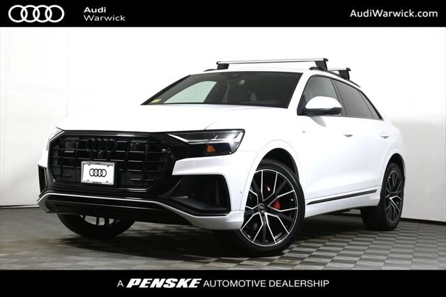 2022 AUDI Q8