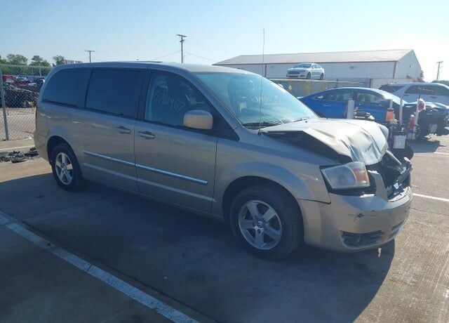 2008 DODGE Caravan