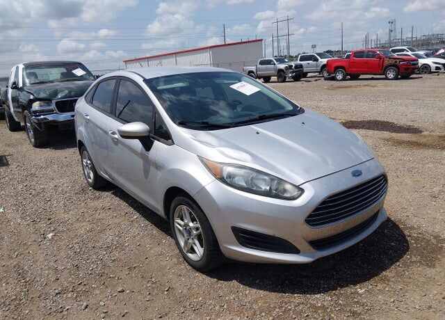 2017 FORD Fiesta
