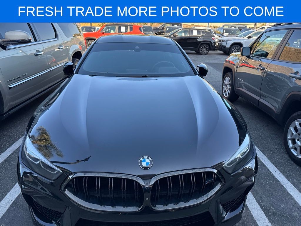 2021 BMW M8