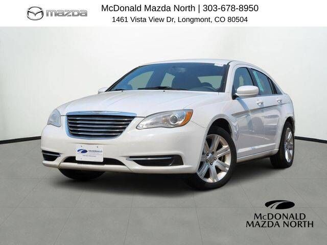 2013 CHRYSLER 200