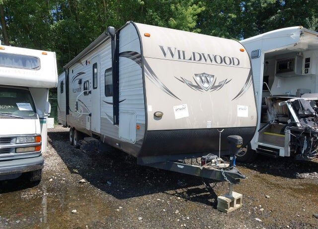 2015 FOREST RIVER Wildwood towables