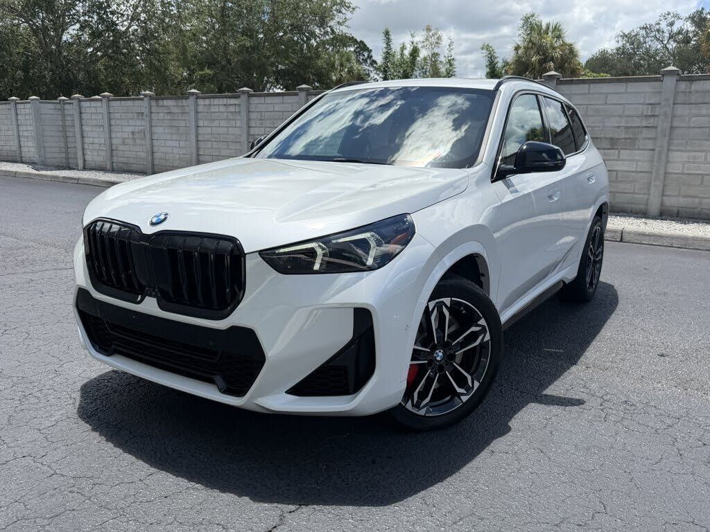 2025 BMW X1