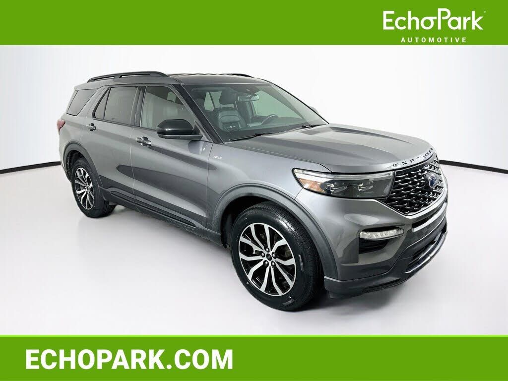 2022 FORD Explorer