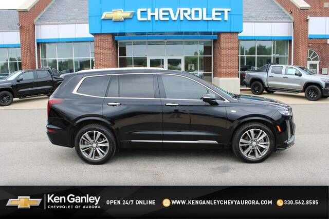 2021 CADILLAC XT6