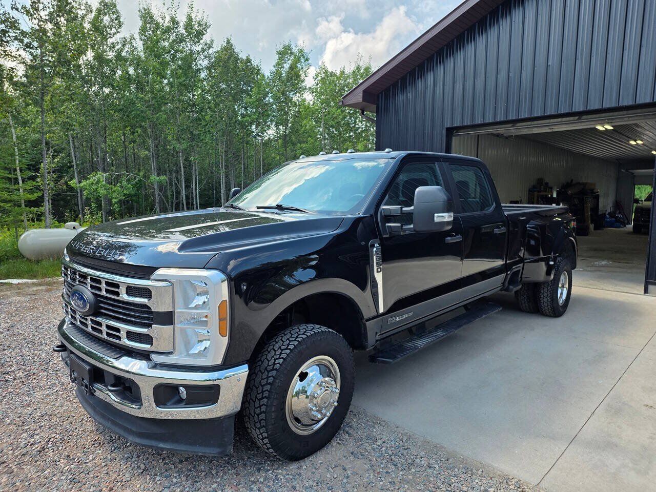 2024 FORD F-350