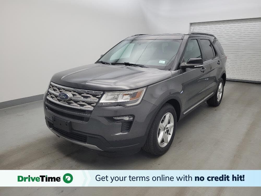 2018 FORD Explorer