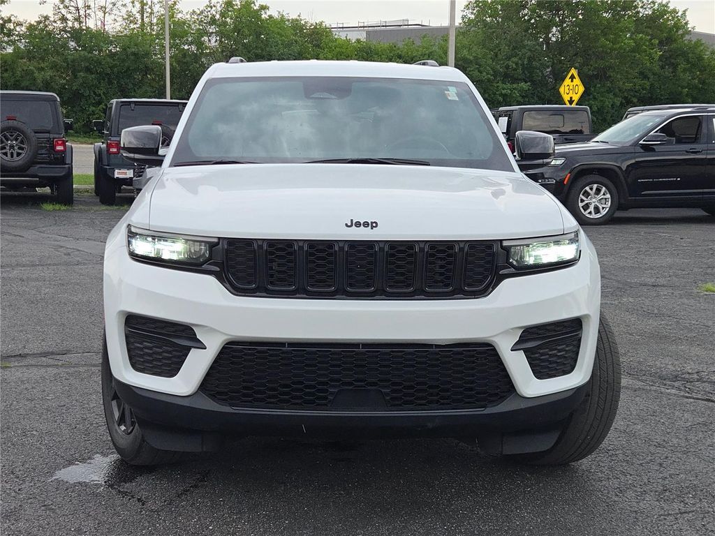 2024 JEEP Grand Cherokee