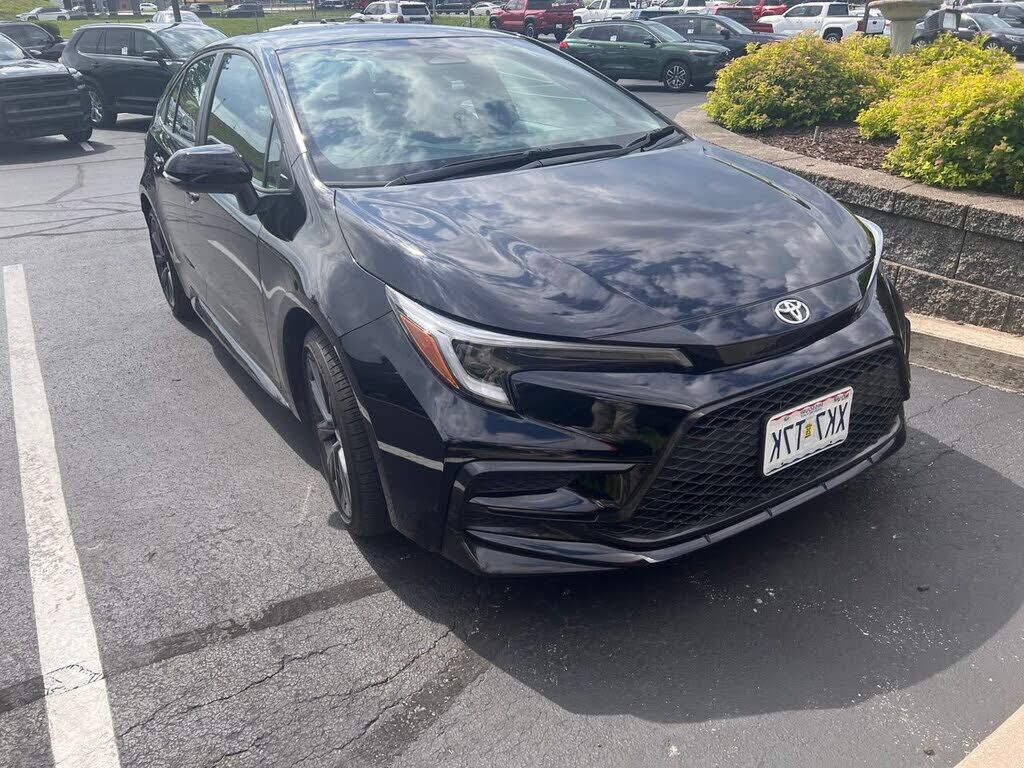 2024 TOYOTA Corolla
