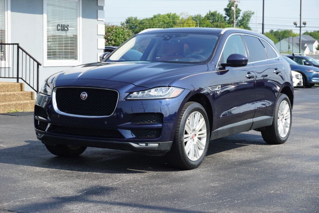 2019 JAGUAR F-Pace