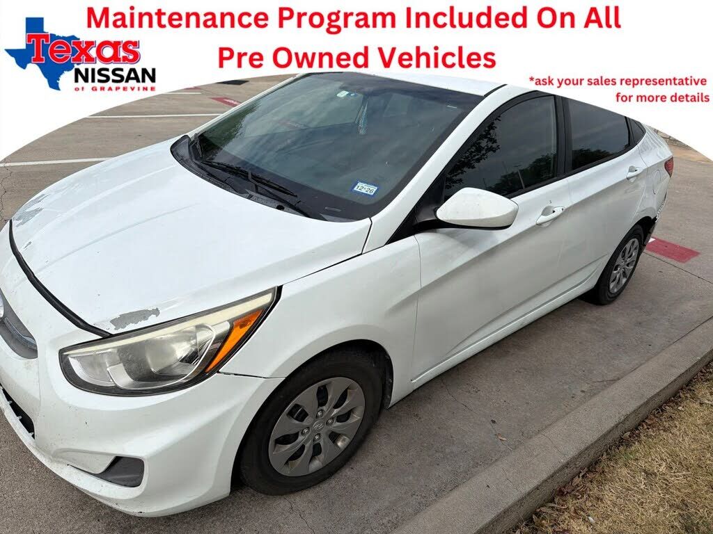 2015 HYUNDAI Accent