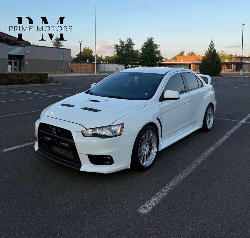 2013 MITSUBISHI Lancer Evolution
