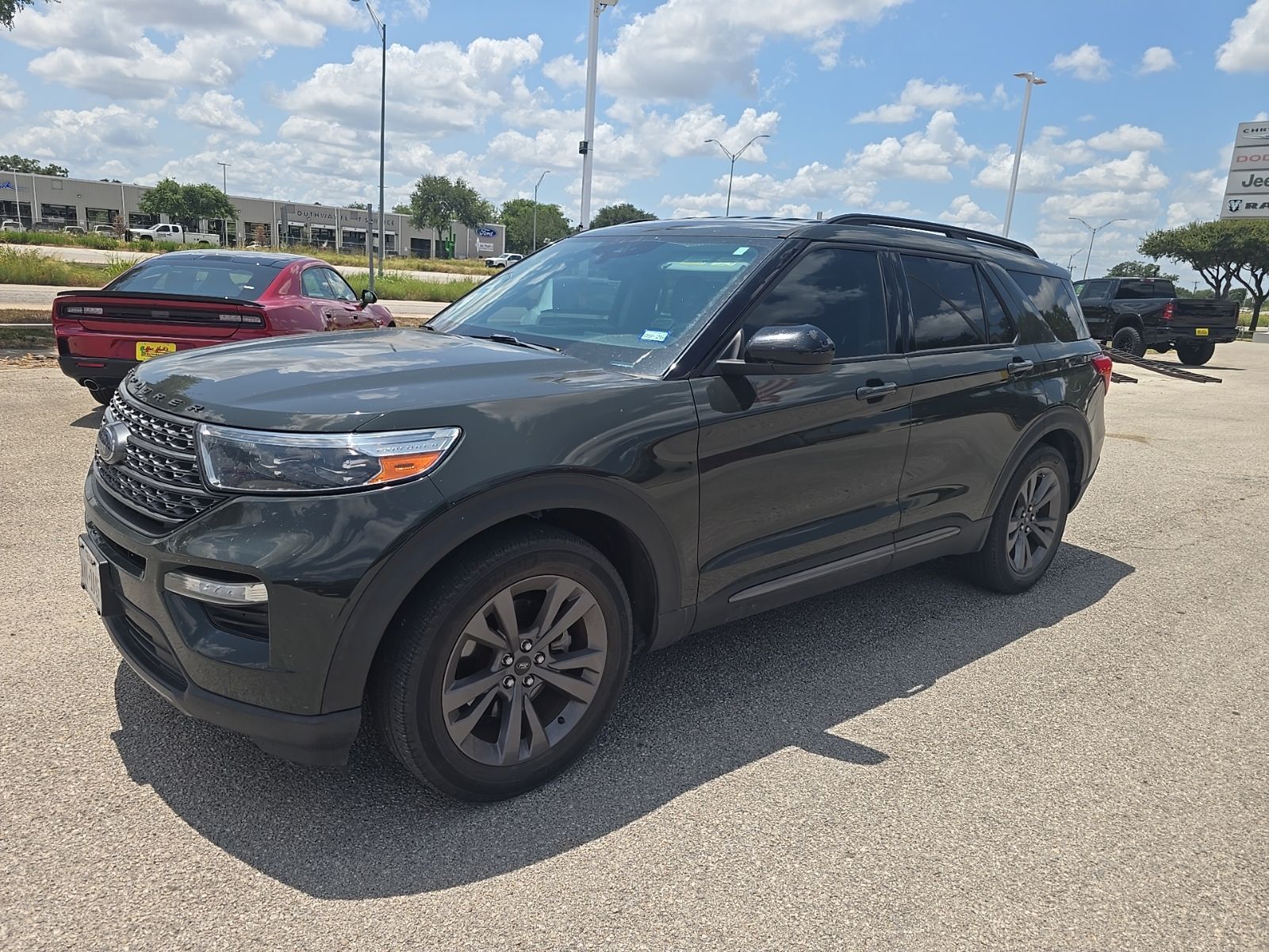 2022 FORD Explorer