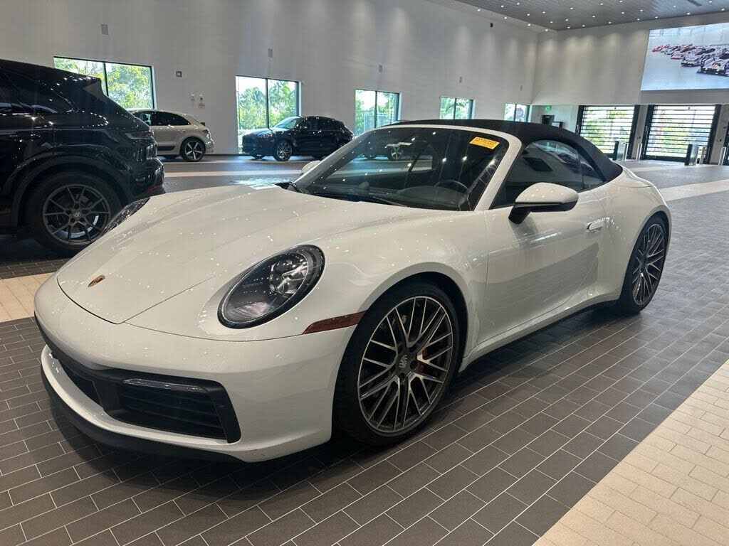 2023 PORSCHE 911