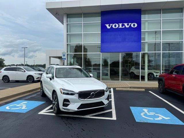 2023 VOLVO XC60