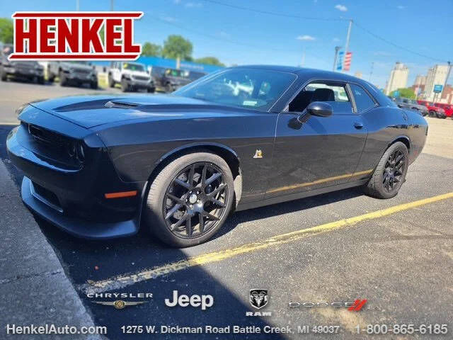 2015 DODGE Challenger