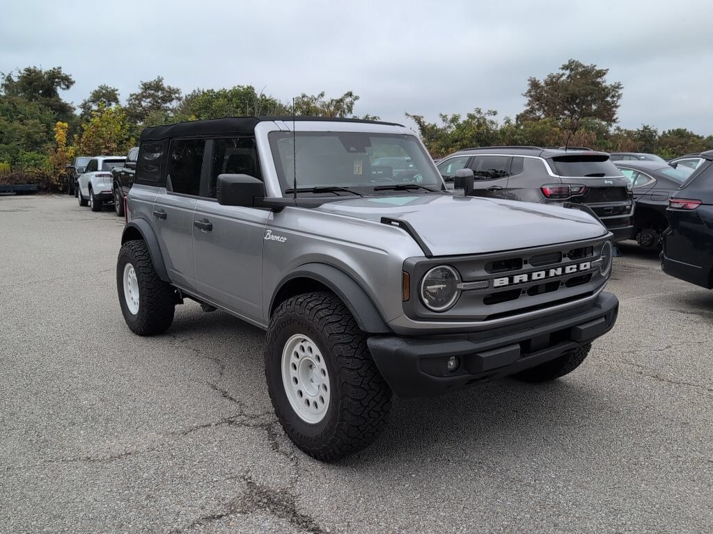 2024 FORD Bronco