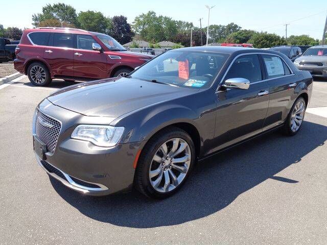 2020 CHRYSLER 300