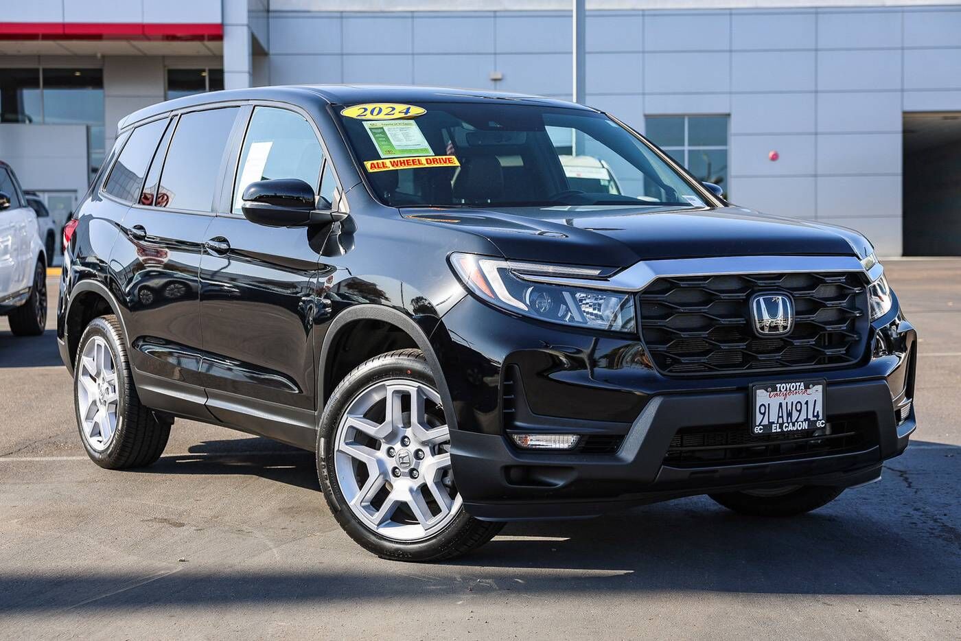 2024 HONDA Passport
