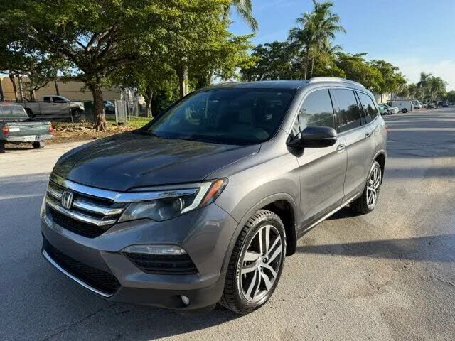 2016 HONDA Pilot
