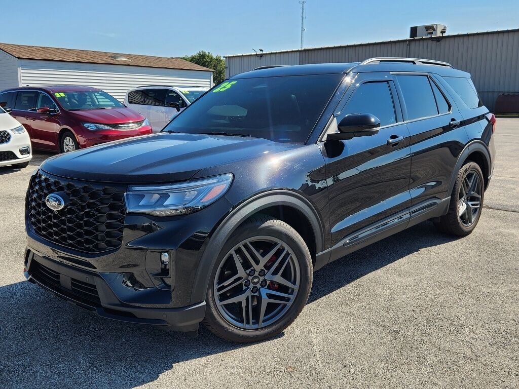 2025 FORD Explorer