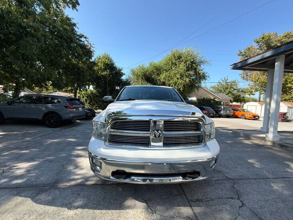2012 DODGE Ram