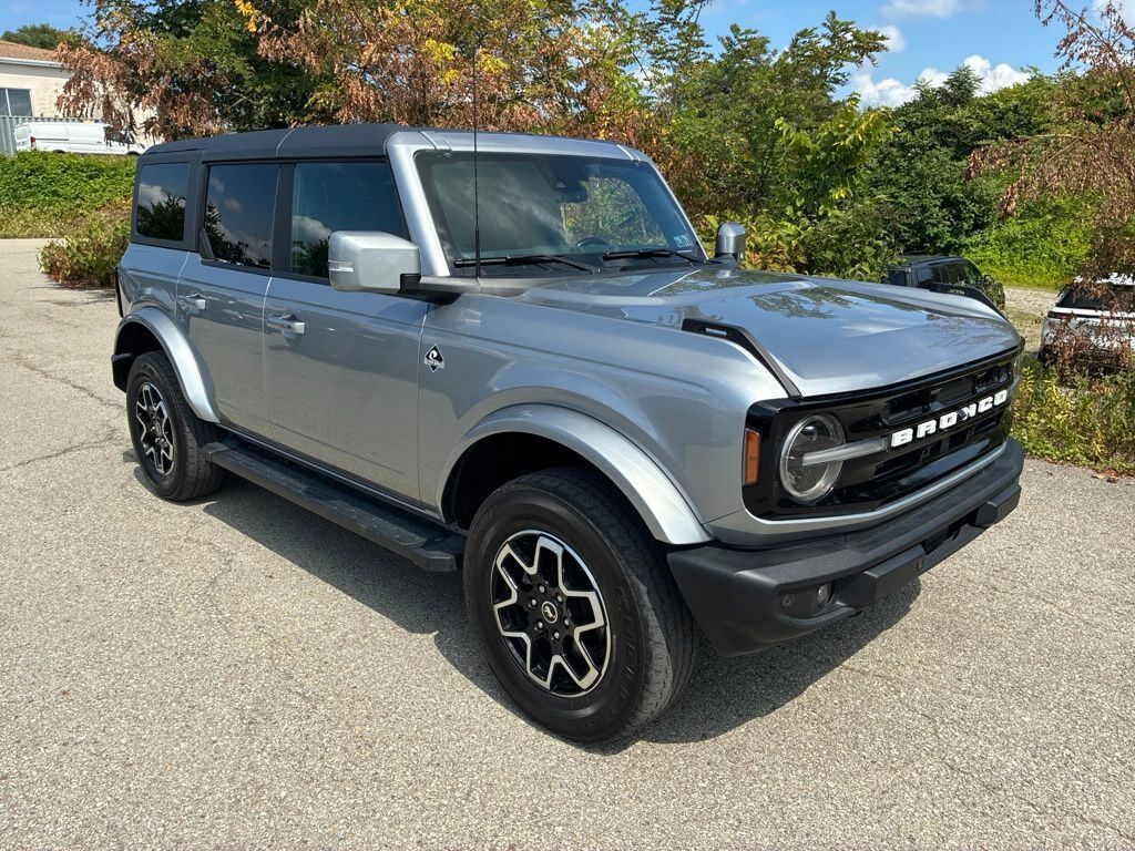 2024 FORD Bronco