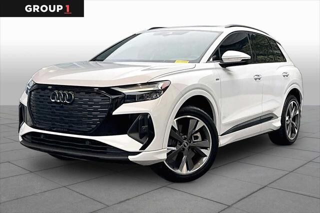 2024 AUDI Q4