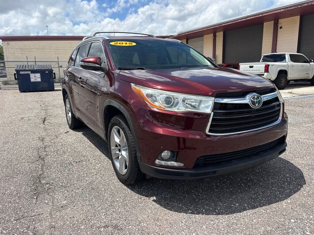 2015 TOYOTA Highlander