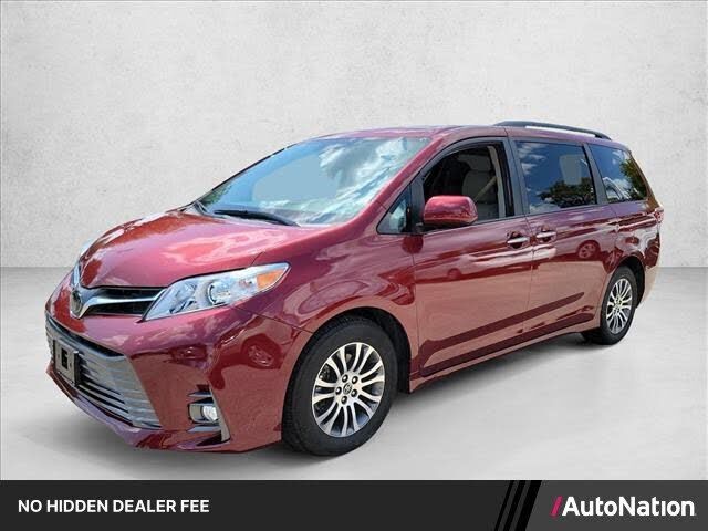 2020 TOYOTA Sienna
