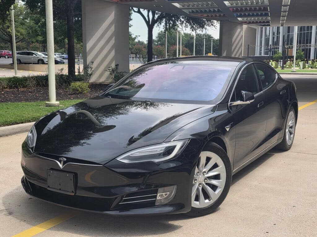 2017 TESLA Model S