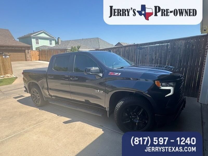 2023 CHEVROLET Silverado