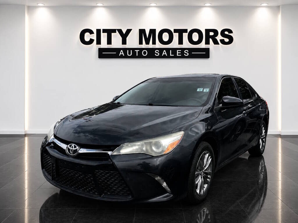 2016 TOYOTA Camry