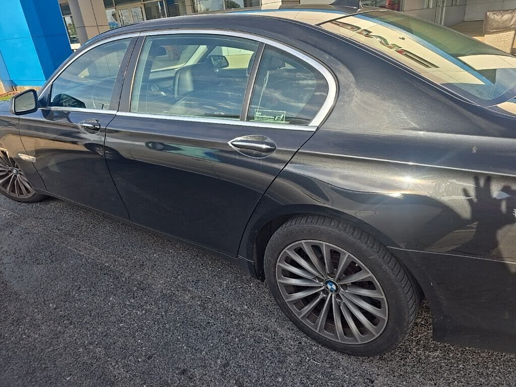 2011 BMW 7 Series