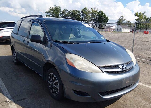 2008 TOYOTA Sienna