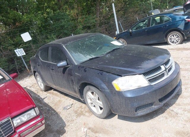 2012 DODGE Avenger