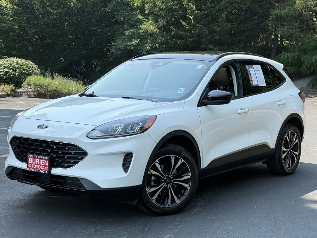2022 FORD Escape