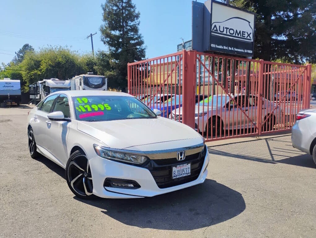 2019 HONDA Accord